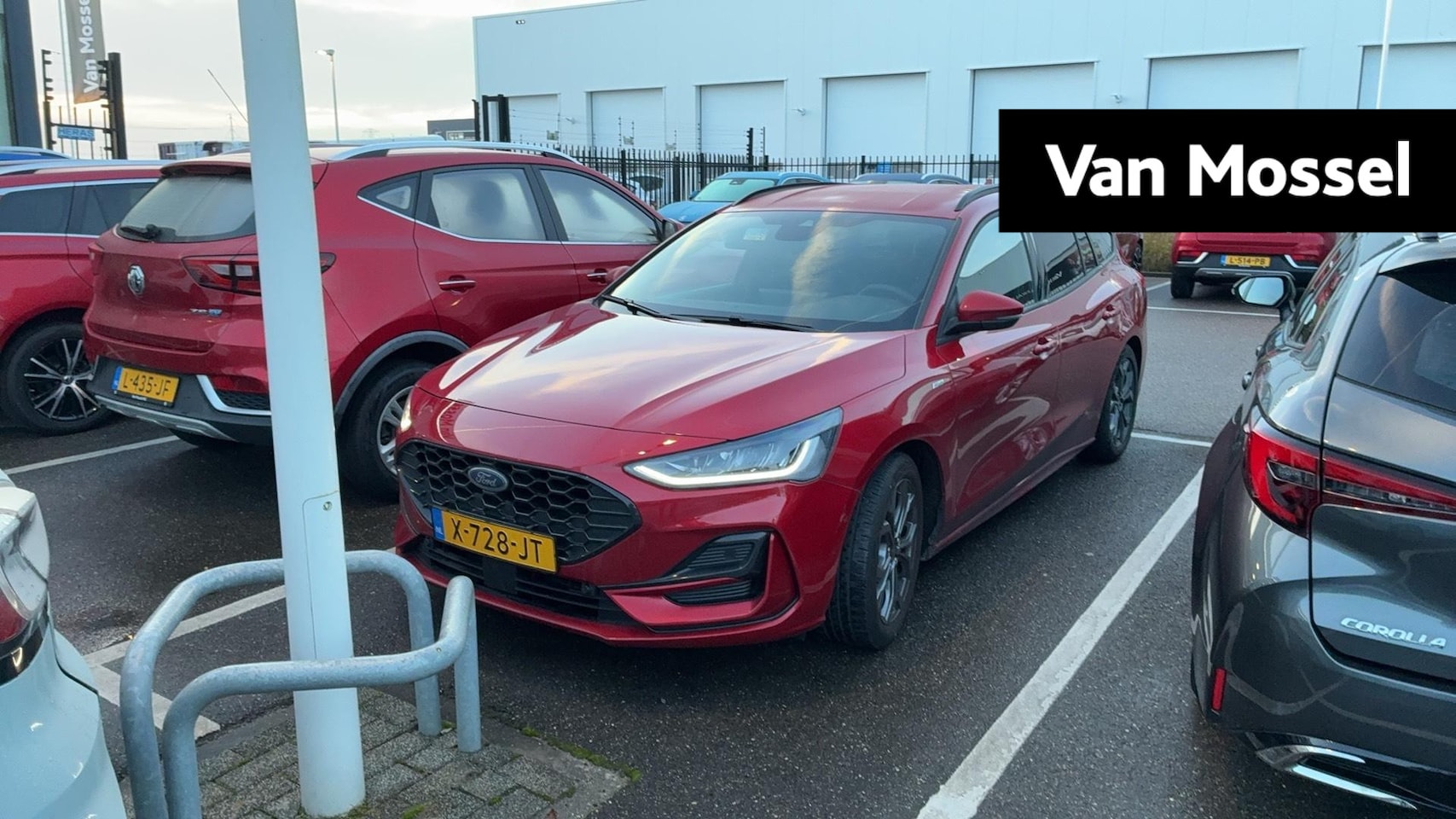 Ford Focus Wagon - 1.0 EcoBoost Hybrid ST Line X Trekhaak - el. achterklep - adapt. cruisecontrol - AutoWereld.nl
