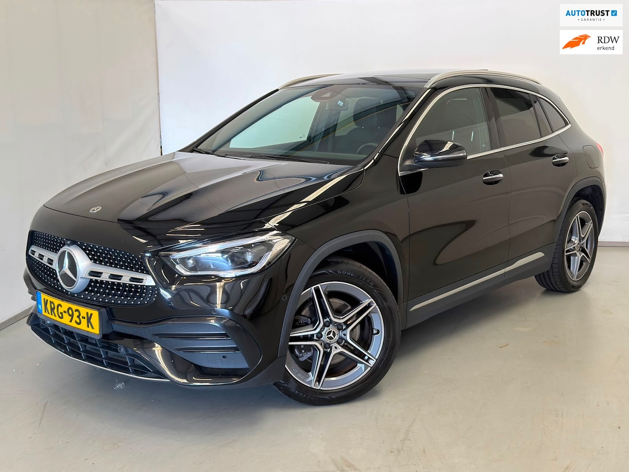 Mercedes-Benz GLA-Klasse - 250 e AMG / Pano / Memory / BTW - AutoWereld.nl