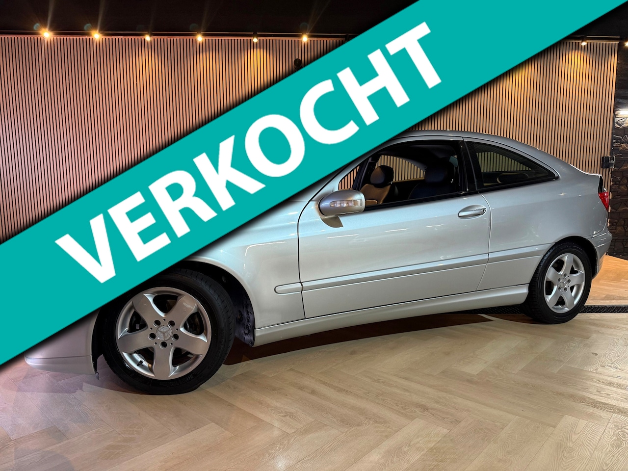 Mercedes-Benz C-klasse Coupé - 180 K. Automaat |Climate |Trekhaak | Elek-pakket - AutoWereld.nl