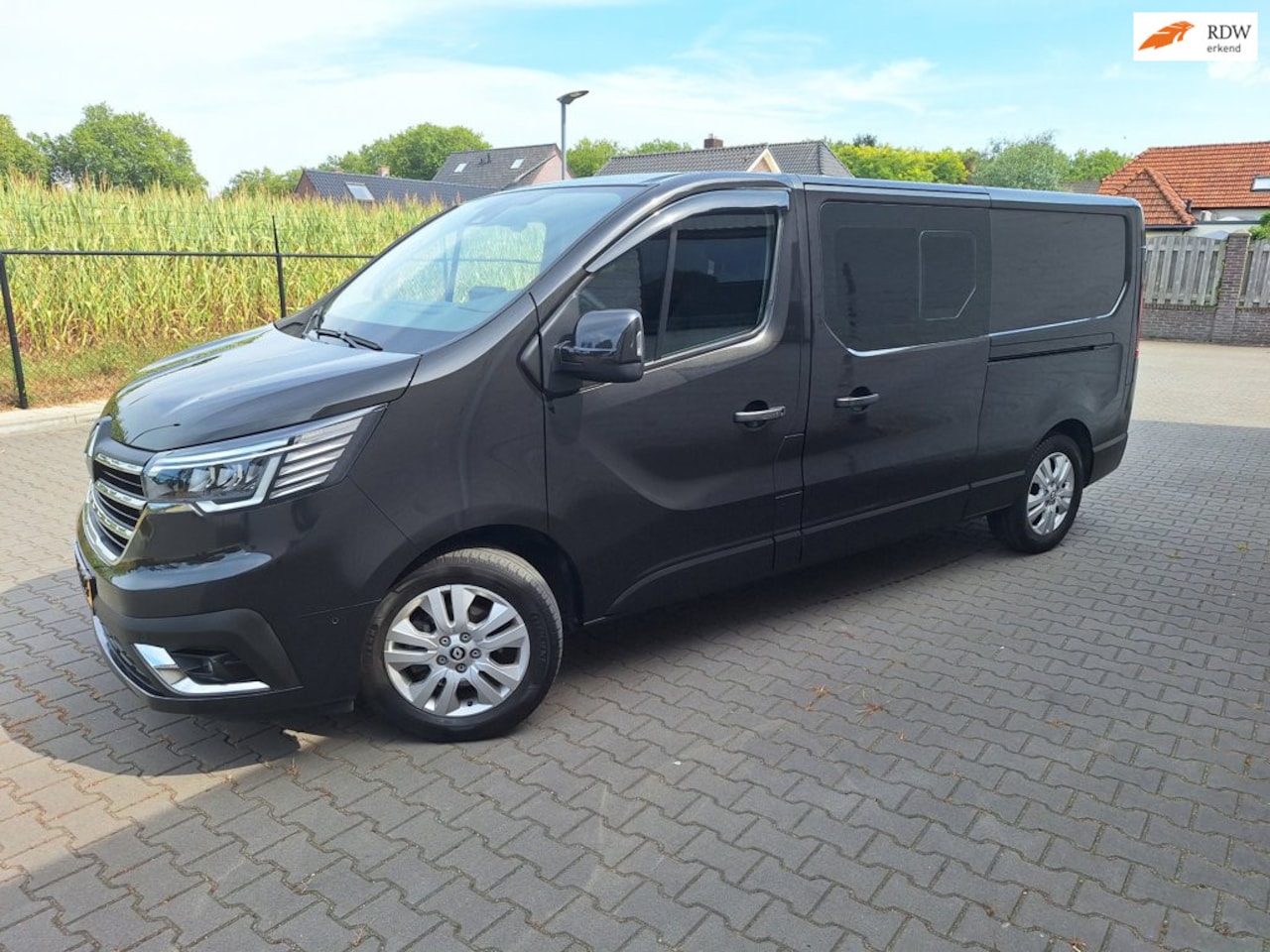 Renault Trafic - 2.0 dCi 170 T30 L2H1 Luxe Automaat - AutoWereld.nl