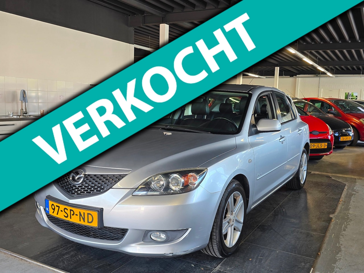 Mazda 3 Sport - 1.6 Executive/AIRCO/N.A.P/APK BIJ AFLEVERING/ - AutoWereld.nl