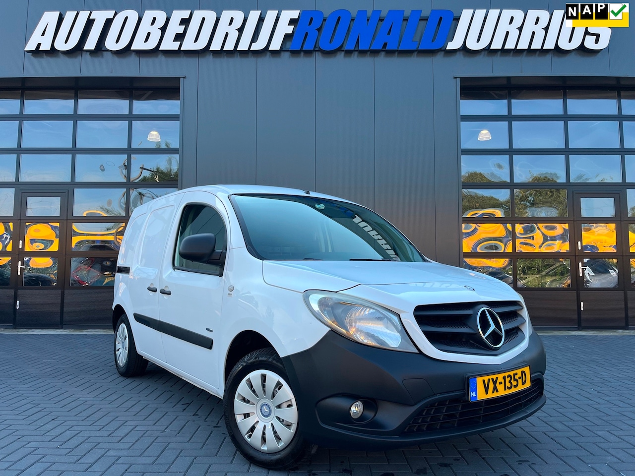 Mercedes-Benz Citan - 108 CDI BlueEFFICIENCY NL.Auto/Marge/Airco/3Persoons/Trekhaak/Goed Onderhouden/Nieuwe Apk - AutoWereld.nl