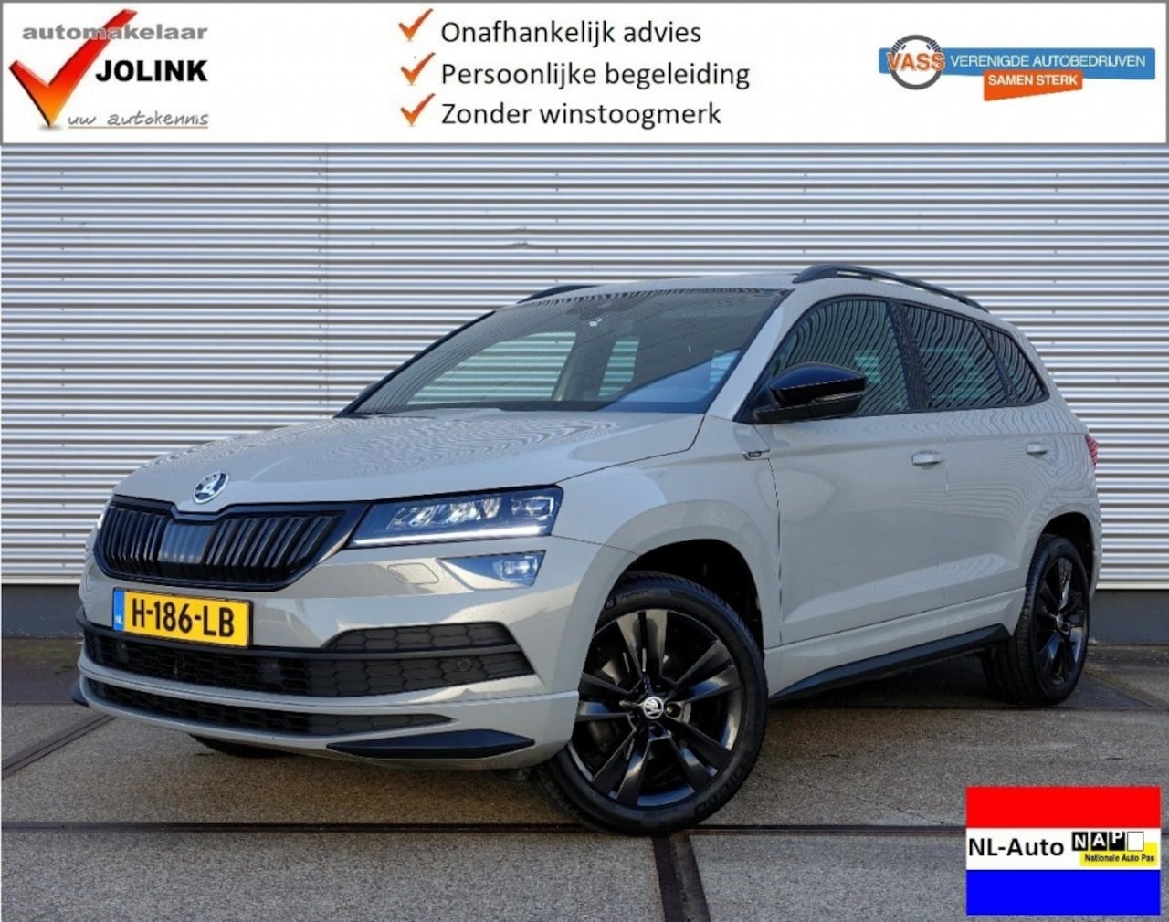 Skoda Karoq - 1.5 TSi ACT DSG7 Sportline Business I NL-Auto I Pano I LED I Virtual I - AutoWereld.nl