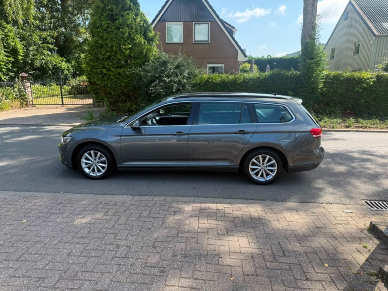 Volkswagen Passat Variant - 1.4 TSI Variant ACT Highline/adaptief cruise/stoelverw/trekhaak - AutoWereld.nl