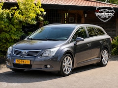 Toyota Avensis - 2.0 VVTi Executive Business
