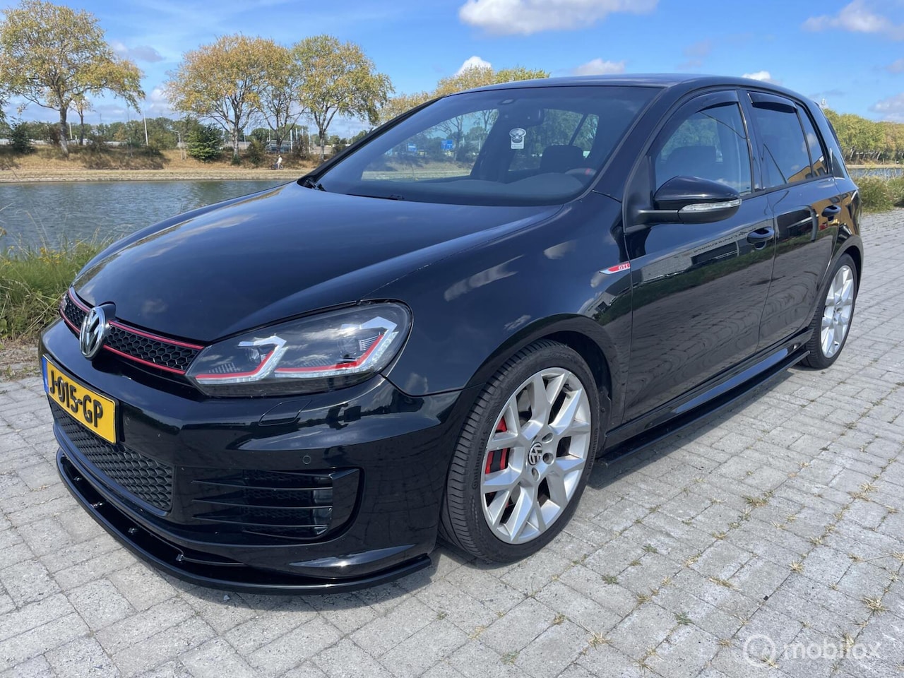 Volkswagen Golf - 2.0 GTI 2.0 GTI - AutoWereld.nl