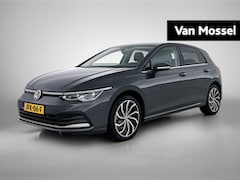 Volkswagen Golf - 1.4 eHybrid Style | 204 PK | Soh ... | Parkeercamera | Stoel en Stuurverwarming | Parkeers