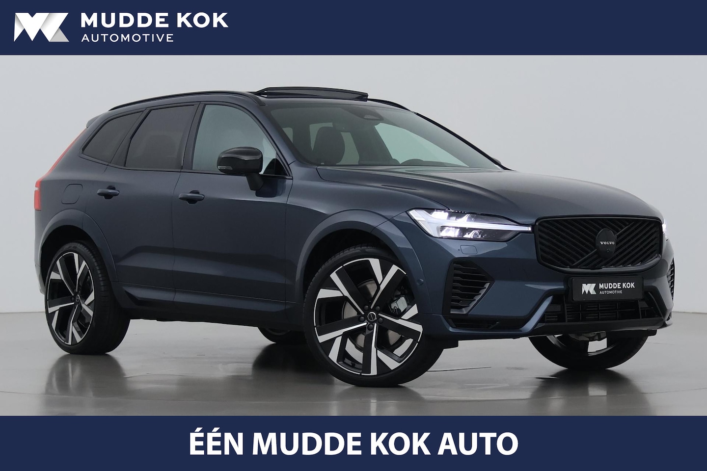 Volvo XC60 - T6 Plug-in hybrid Ultra Black Edition | ACC | Luchtvering | Panoramadak | Bowers&Wilkins | - AutoWereld.nl