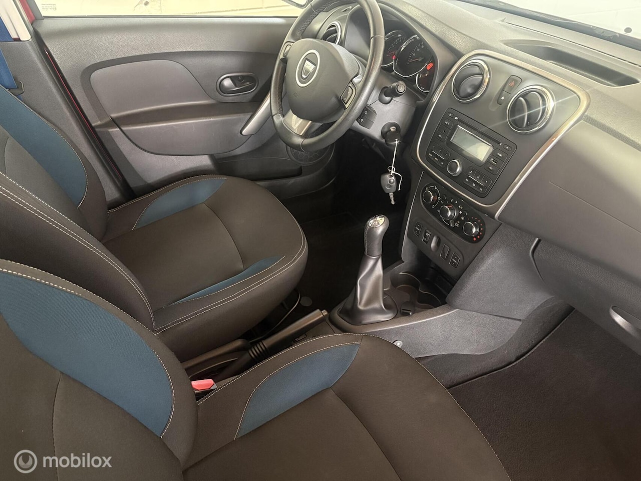 Dacia Logan MCV - 0.9 TCe 10th Anniversary APK - Airco - Cruise - NAP - CV+AB - Elec.Ramen - Dealer onderhou