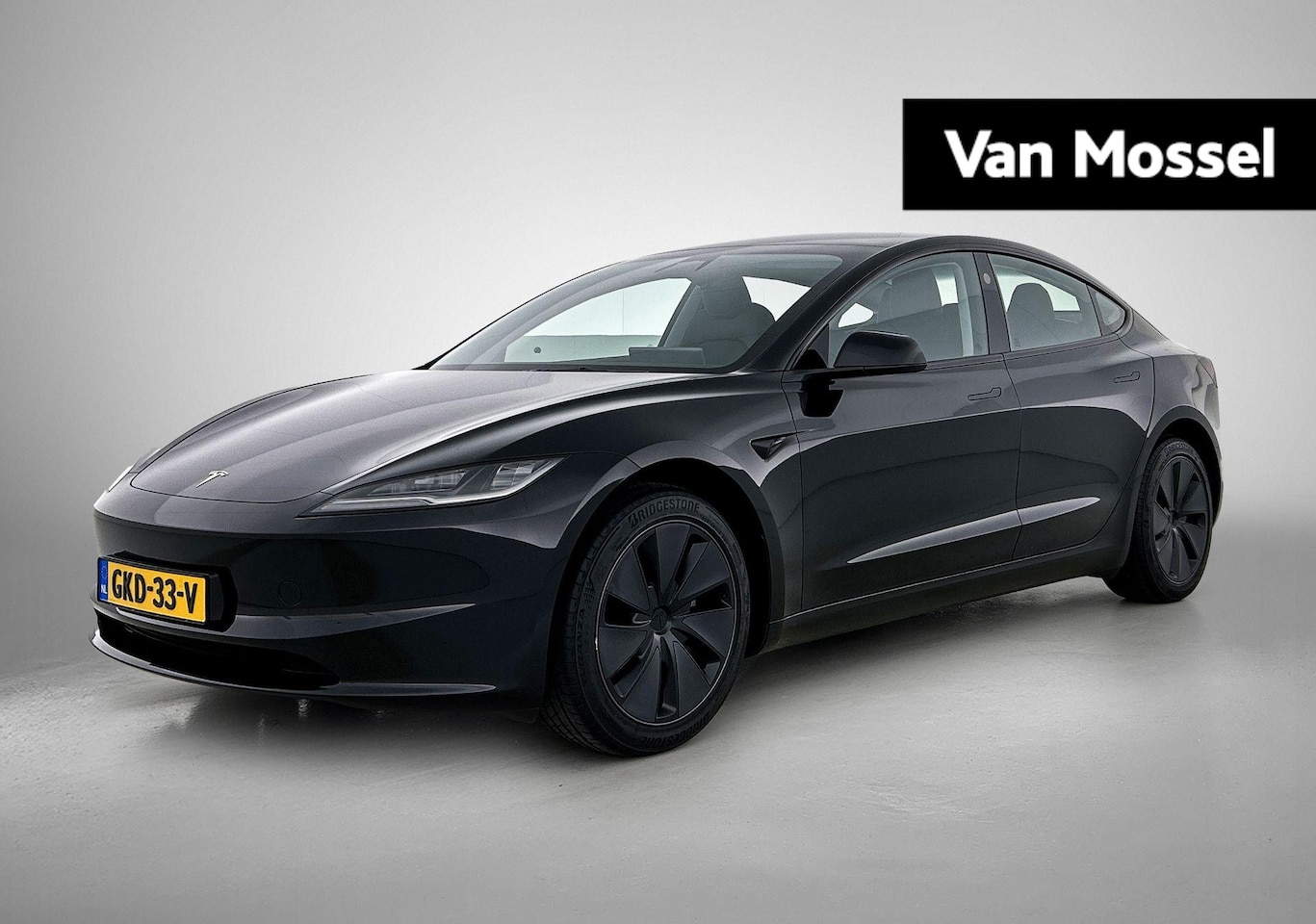 Tesla Model 3 - RWD 60 kWh | WORDT VERWACHT | 1E EIGENAAR | PANORAMADAK | 360 CAMERA | ELEKTRISCHE KOFFERK - AutoWereld.nl