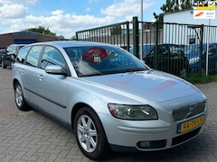 Volvo V50 - 1.8 Edition I 1e eigenaar airco trekhaak elektrische ramen cv op afs