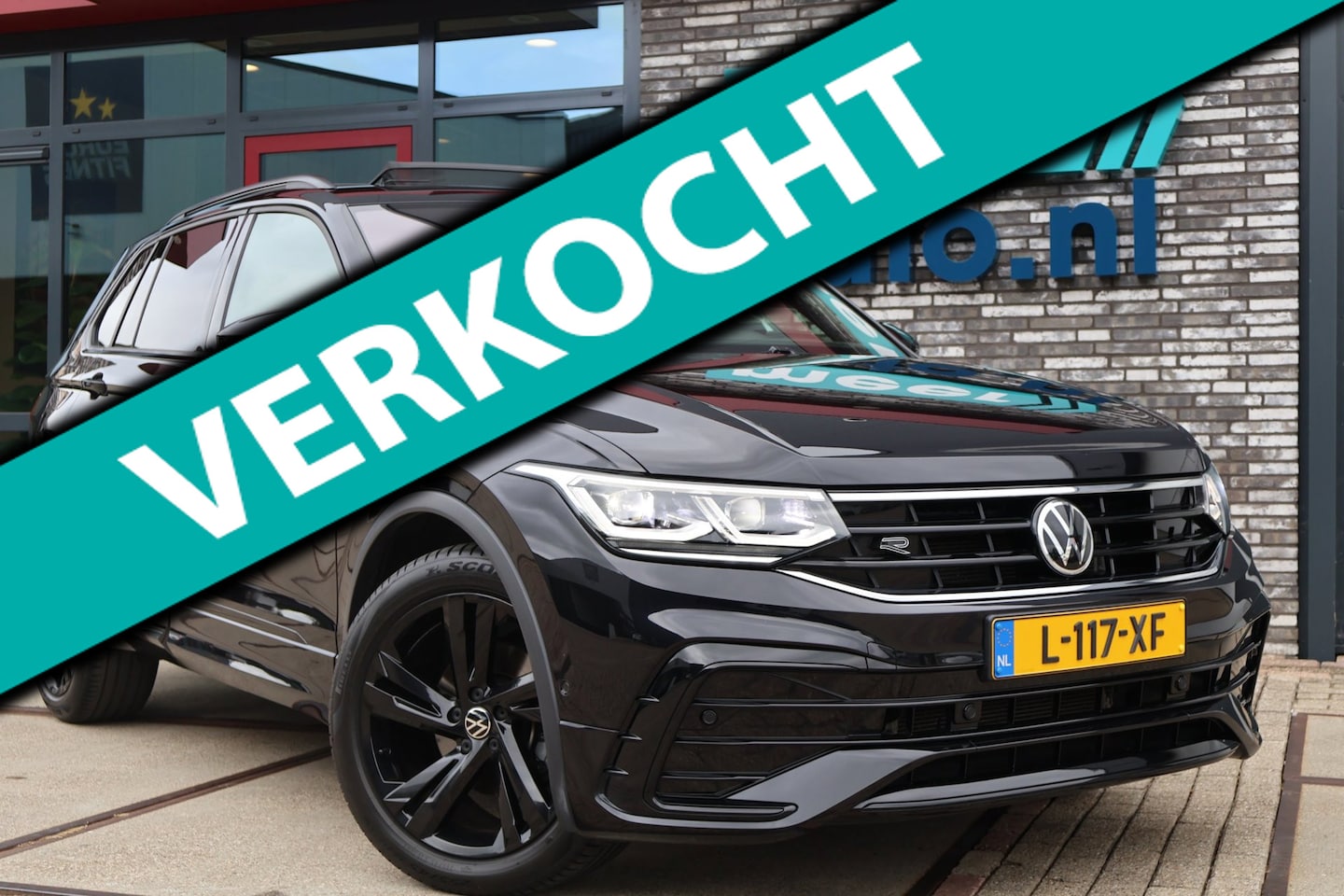 Volkswagen Tiguan - 1.5 TSI 3x R-LINE DSG VOL! PANO l HUD l MATRIX l KEYLESS l BLACK PACK l VIRTUAL l CAMERA l - AutoWereld.nl