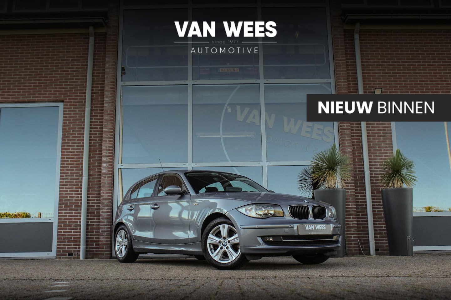 BMW 1-serie - 118i Executive | NL auto | 3e eigenaar | Achteruitrijcamera | Cruise control | Sportstuur - AutoWereld.nl
