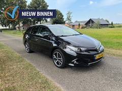 Toyota Auris Touring Sports - 1.8 Hybr. Dynamic | Navi | Camera | Stoelverwarming |
