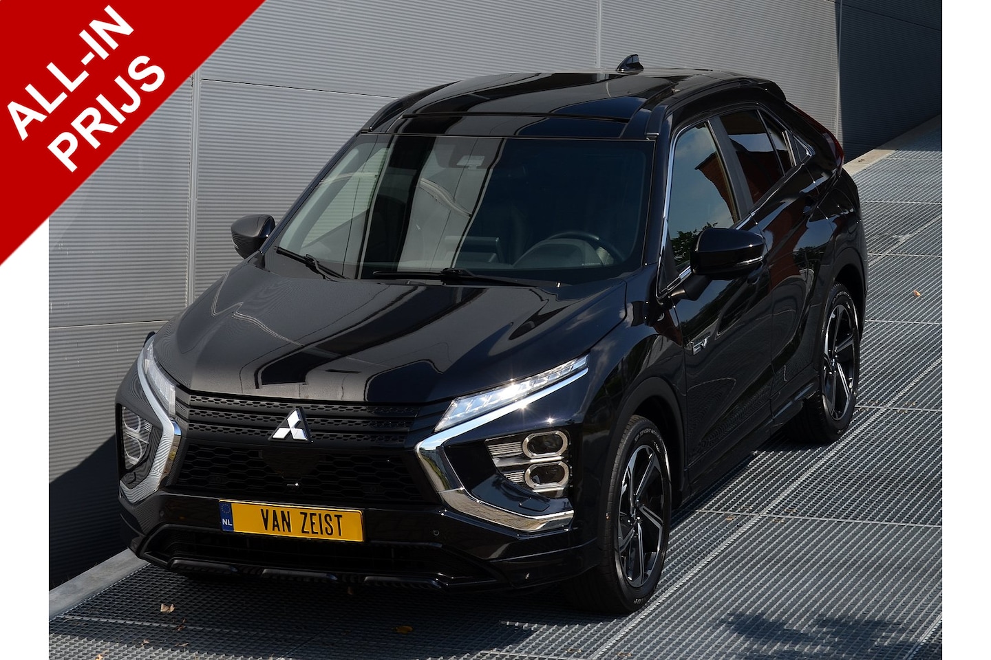 Mitsubishi Eclipse Cross - PHEV 2.4 INSTYLE 4WD | PLUG IN HYBRID | V2H | SOH % | FULL OPTIONS | PANORAMADAK | TREKHAA - AutoWereld.nl