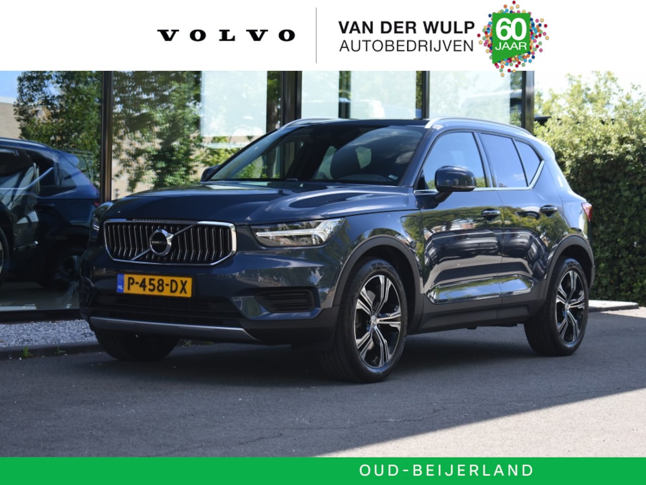 Volvo XC40 - T4 211pk [Plug-In] Inscription | Trekhaak | Camera | Getint Glas - AutoWereld.nl