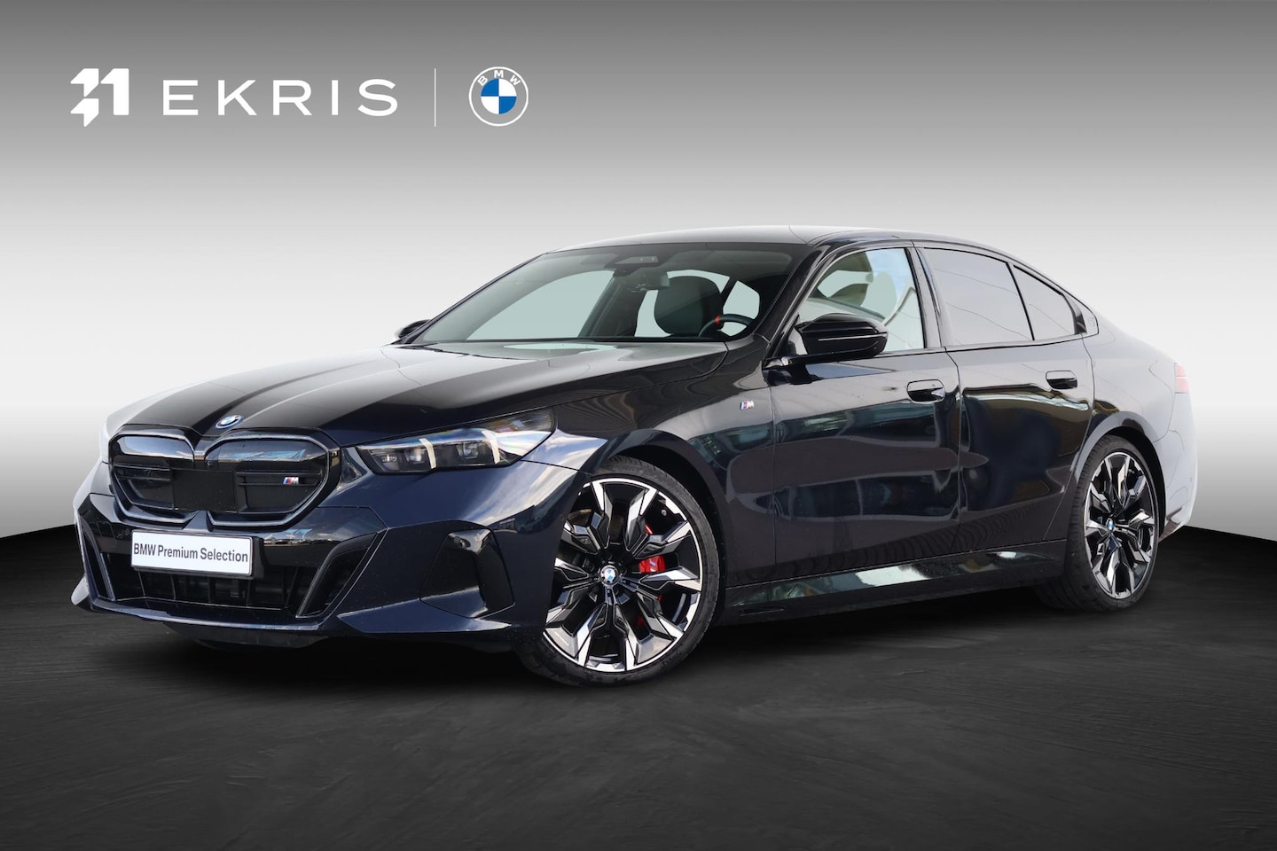 BMW i5 - M60 xDrive 84 kWh M-Sportpakket Pro - Bowers & Wilkins - Pano - Driving Assistant Professi - AutoWereld.nl