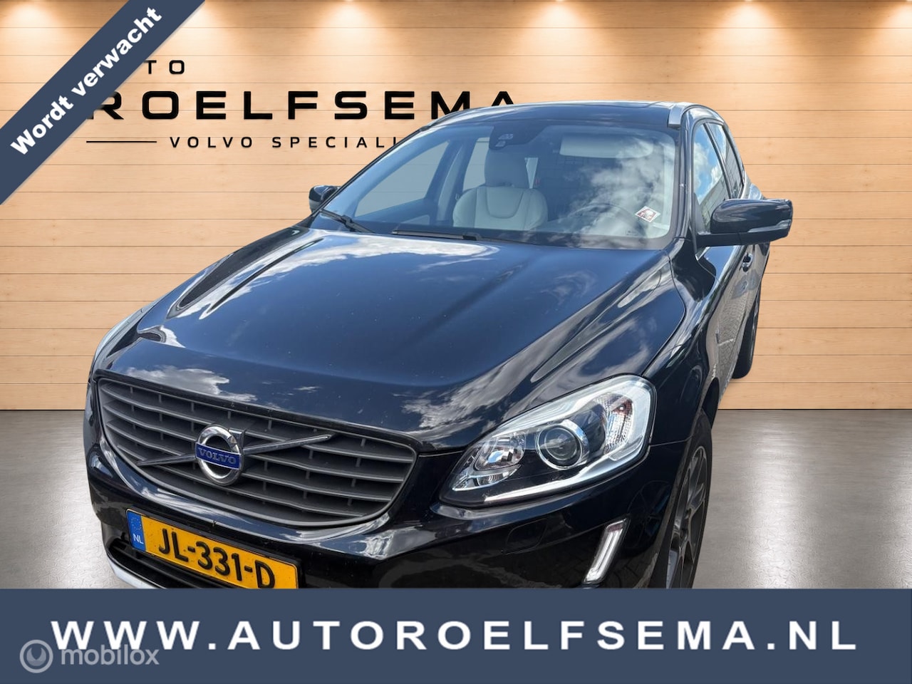 Volvo XC60 - 2.0 T5 FWD Ocean Race | Panoramadak | Elektrische stoelen | Trekhaak | Stoelverwarming - AutoWereld.nl