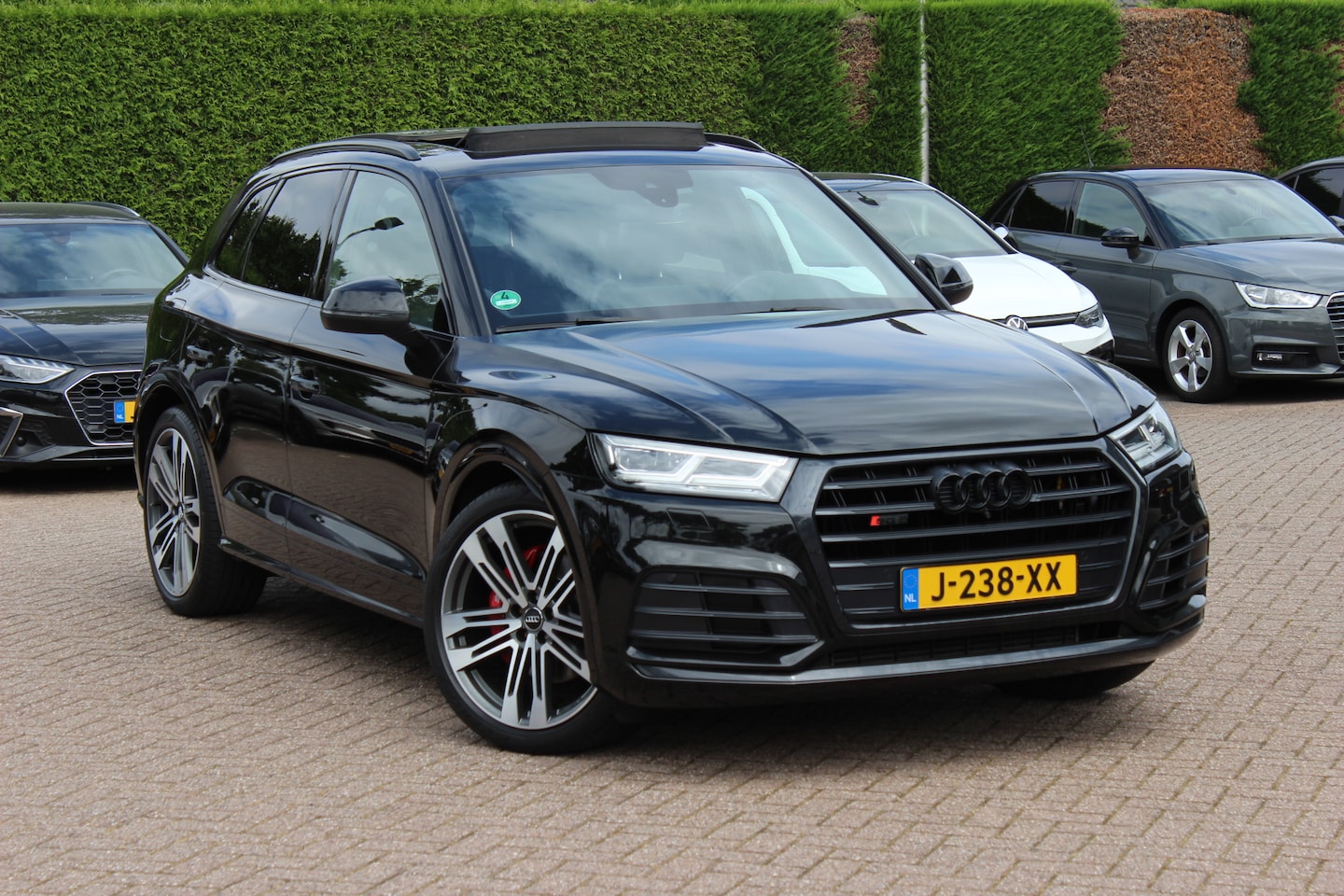 Audi SQ5 - 3.0 TFSI quattro Pro Line Plus / Trekhaak / Panoramadak / Camera / B&O / Keyless / Luchtve - AutoWereld.nl