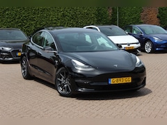 Tesla Model 3 - Long Range AWD 75 kWh / SoH 86, 8% / Trekhaak / Autopilot / Panoramadak / Camera / Premium
