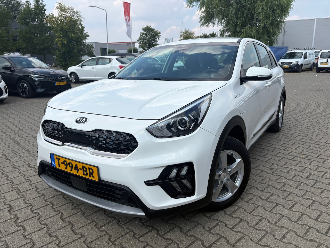 Kia Niro - 1.6 GDi PHEV DynamicLine 1.6 GDi PHEV DynamicLine - AutoWereld.nl