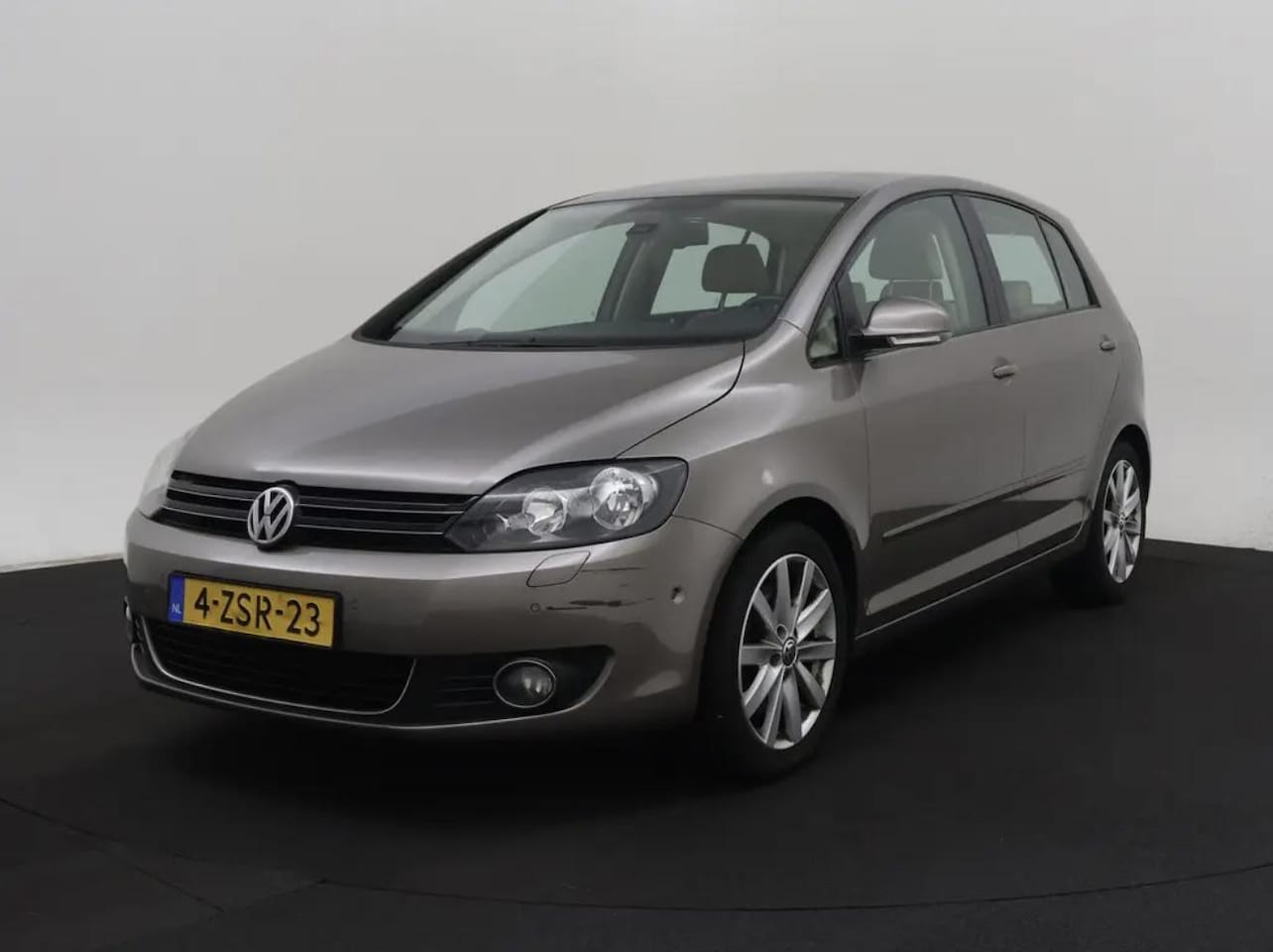 Volkswagen Golf Plus - 1.4 TSI Aut Highline 160pk | Full Options - AutoWereld.nl