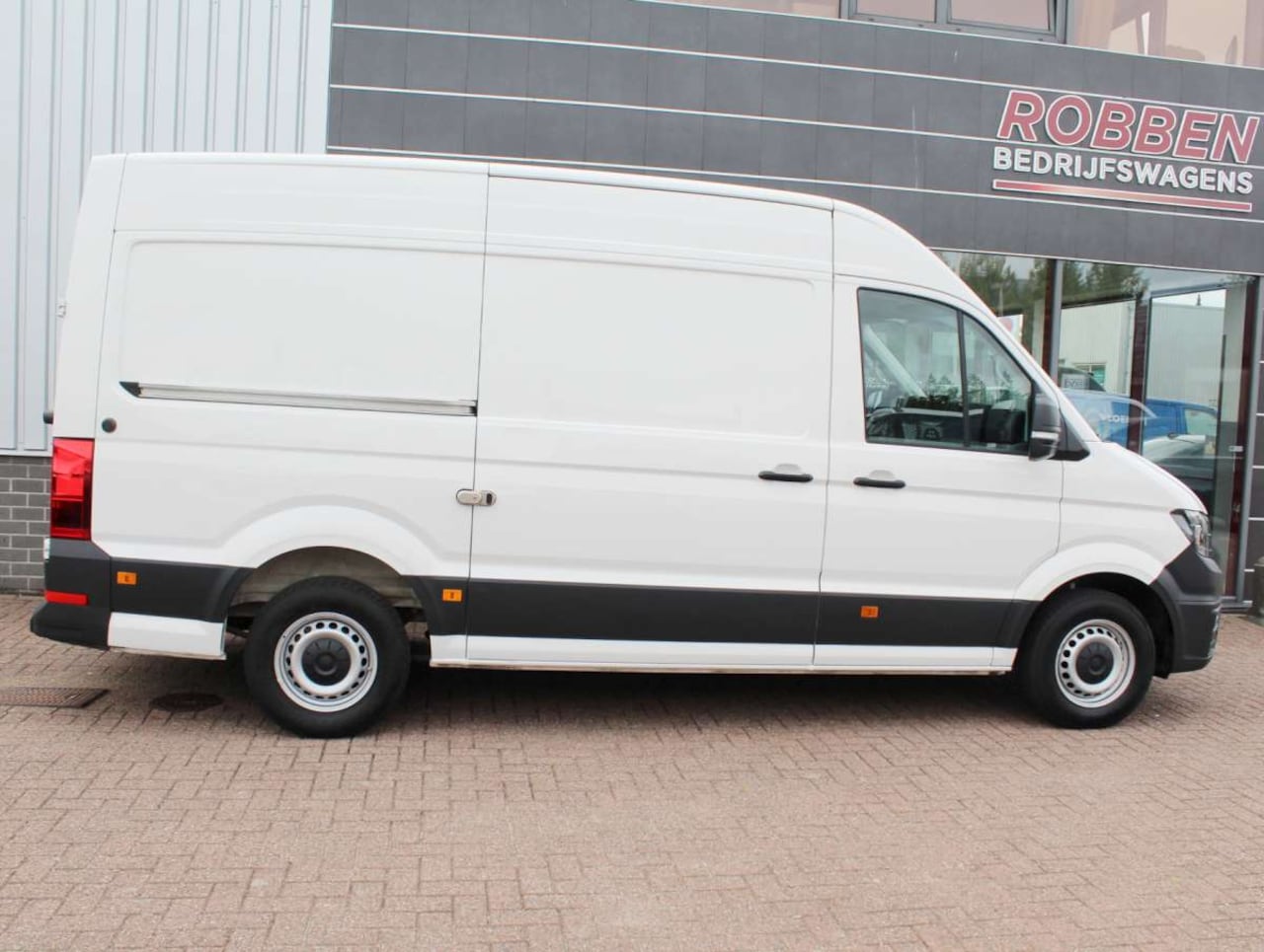 Volkswagen Crafter - 2.0 TDI L3H3 Airco/Cam/PDC - AutoWereld.nl