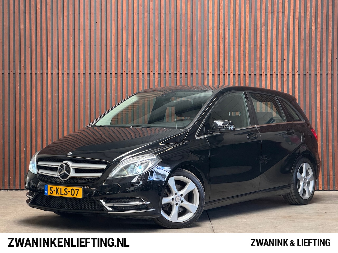 Mercedes-Benz B-klasse - 180 Ambition AUT. Navi-Cruise-Pdc-Airco-BT radio-NL Auto-NAP - AutoWereld.nl