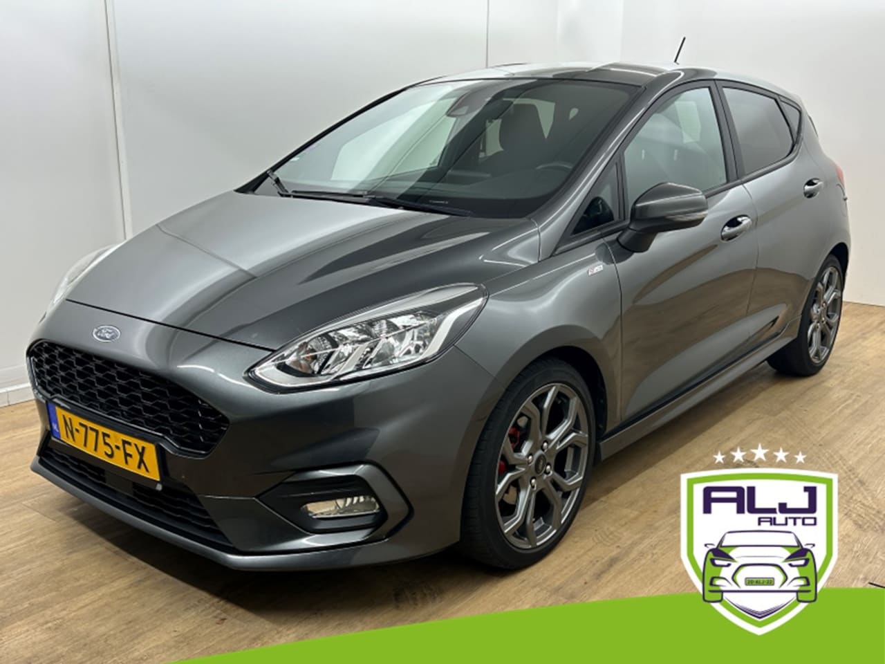 Ford Fiesta - Occasion 1.0 EcoBoost Titanium | Grijs | Tweedehands Ford Fiesta | Airco | Cruisecontrol | - AutoWereld.nl