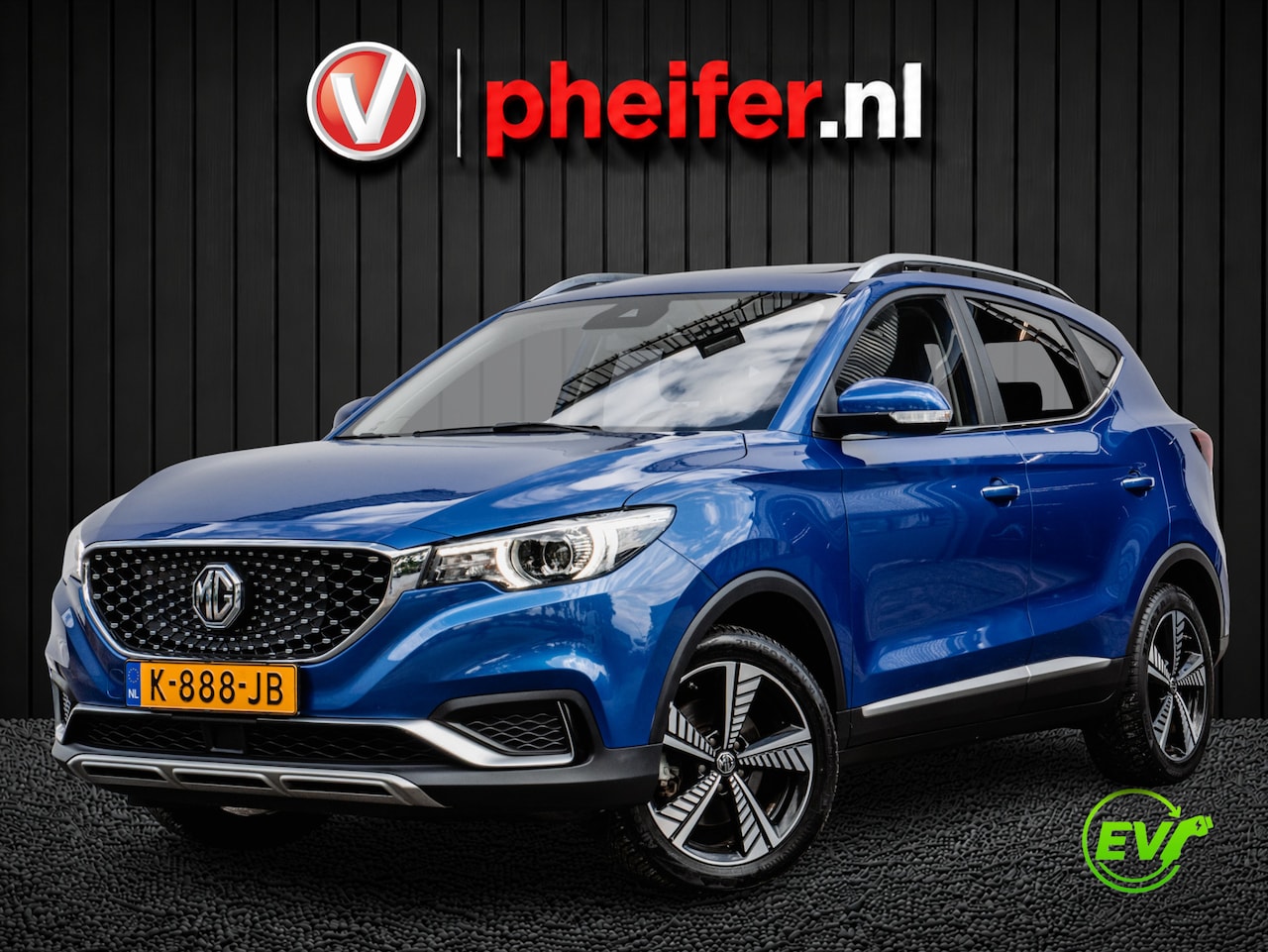 MG MG ZS EV - Luxury 45 kWh Trekhaak/ Elek. panoramadak/ Camera/ Lederen int./ Stoelverwarming - AutoWereld.nl