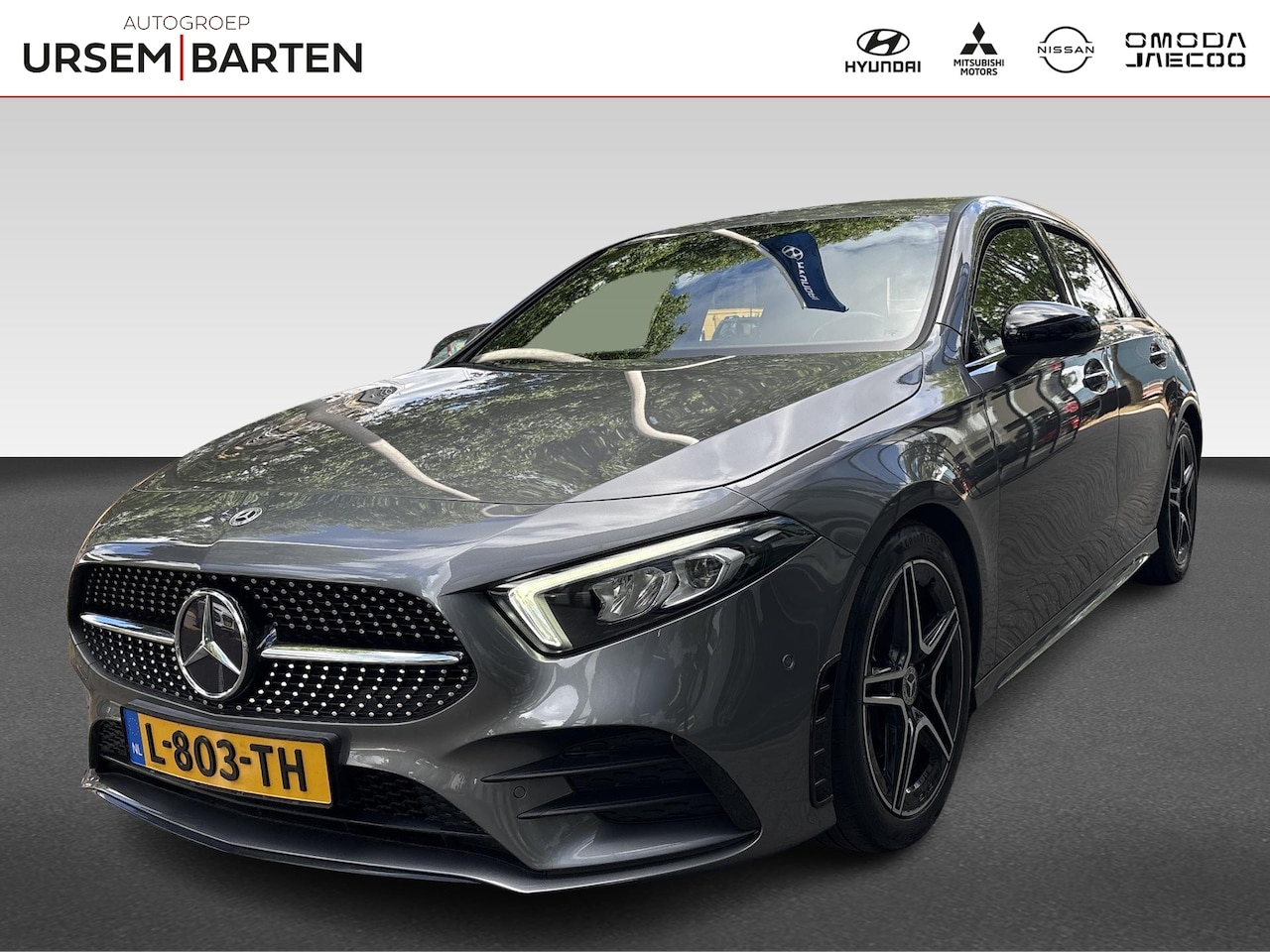 Mercedes-Benz A-klasse - 180 Business Solution AMG | AMG-styling | Achteruitrijcamera | DAB ontvanger - AutoWereld.nl