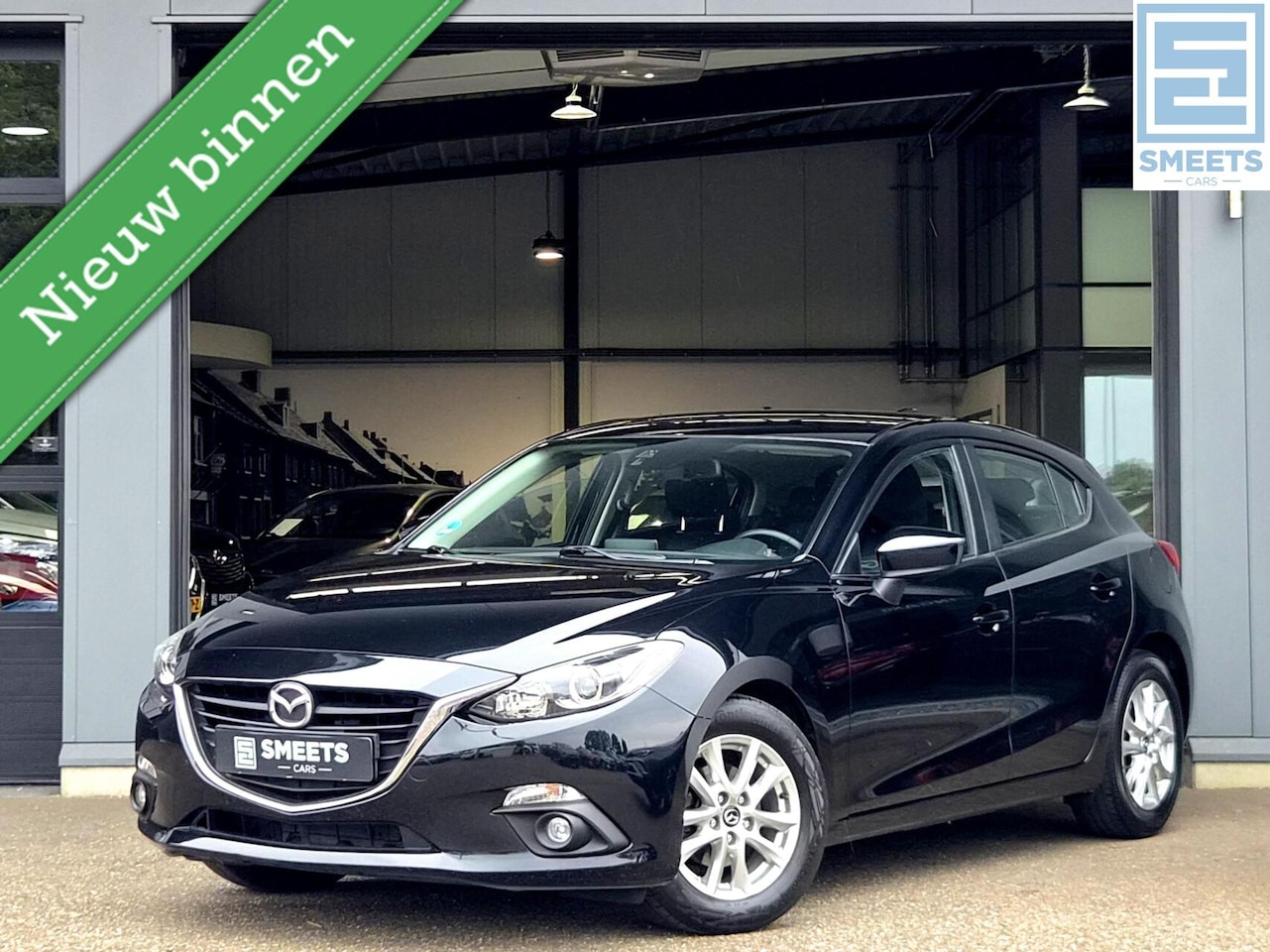 Mazda 3 - 1.5 TS 100PK |Clima|Cruise|Navi|Lmv|ESP|62.000KM!! - AutoWereld.nl
