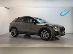 Audi Q3 - 35 TFSI Edition One S-Edition Navigatie Parkeersensoren Sfeerverlichting