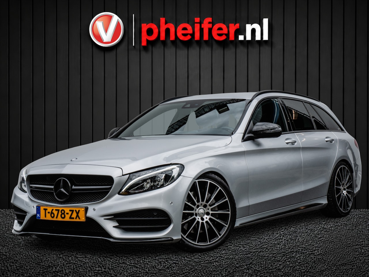 Mercedes-Benz C-klasse Estate - 250 211pk Aut.9 Edition AMG-Line/ Lederen sportstoelen/ Burmester audio/ Trekhaak/ Stoelve - AutoWereld.nl