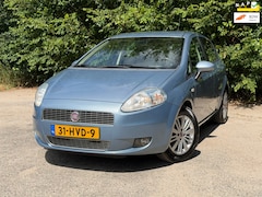 Fiat Grande Punto - 1.4 Edizione Lusso | Nwe APK + Cruise control Nu € 1.750,