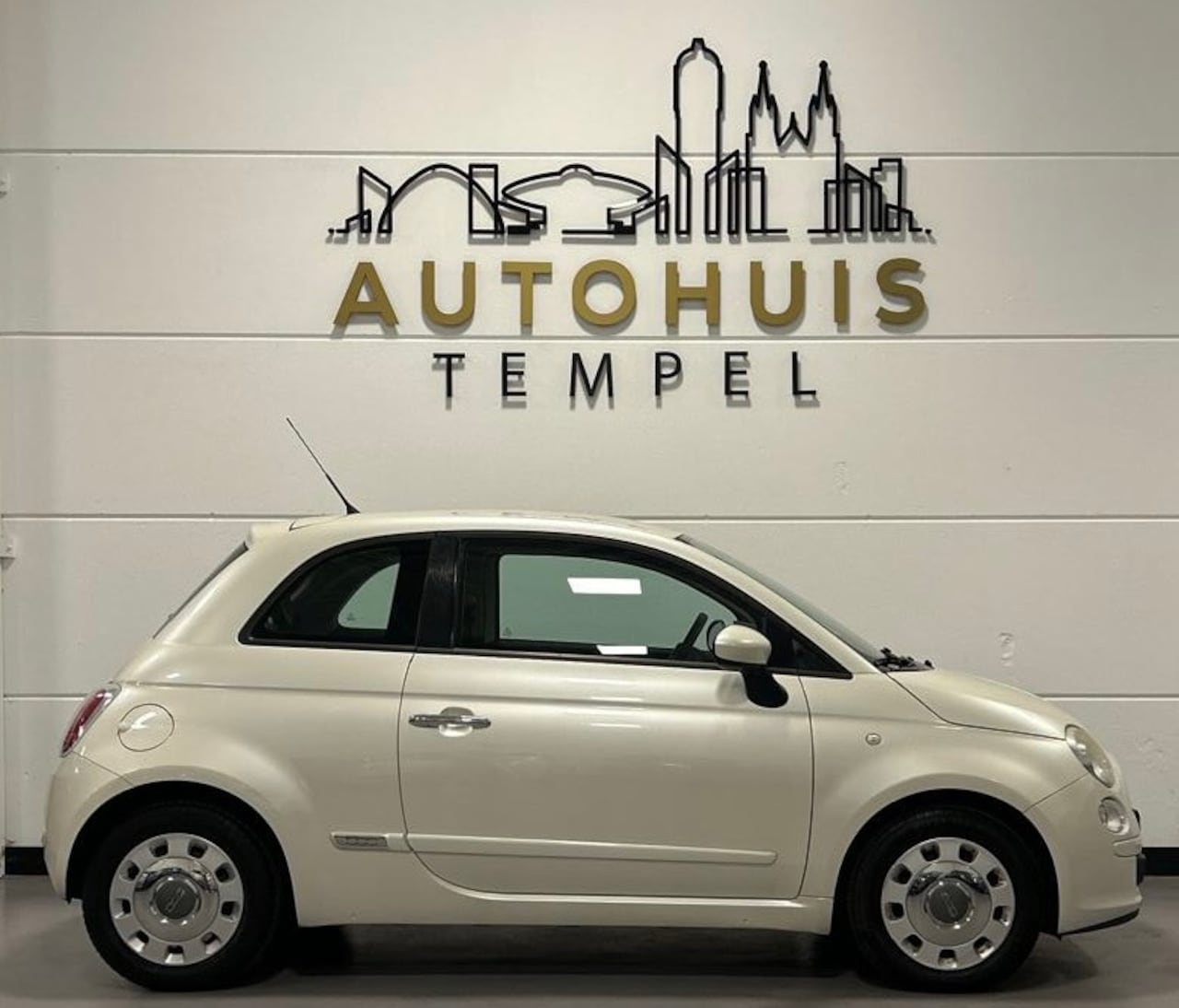 Fiat 500 - 1.2 Pop Automaat Airco Start/Stop Parkeersensoren Isofix Centrale Deurvergrendeling - AutoWereld.nl