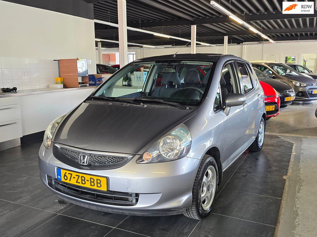 Honda Jazz - 1.4 LS/AUTOMAAT/AIRCO/APK 04-2027/ - AutoWereld.nl