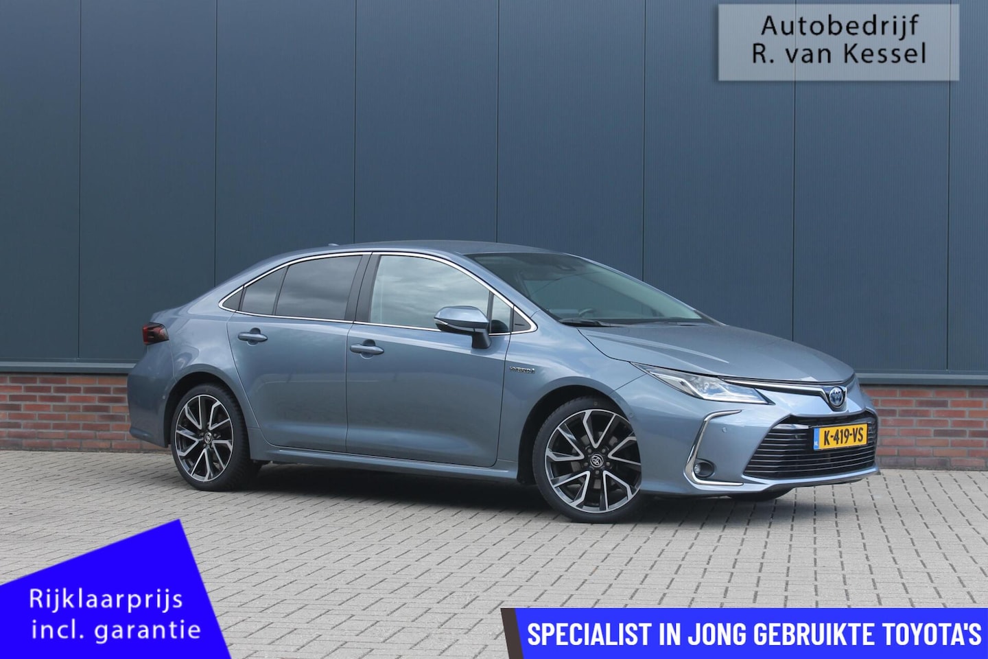 Toyota Corolla - 1.8 Hybrid Executive I HUD I Zeer luxe I 1e Eig. I NL-auto - AutoWereld.nl
