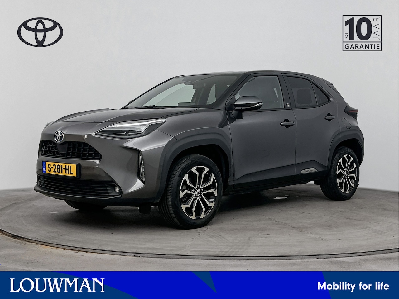 Toyota Yaris Cross - 1.5 Hybrid Dynamic + | Stoel+stuurverwarming | Draadloze telefoonlader | Navigatie | Apple - AutoWereld.nl