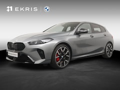 BMW 1-serie - 120 | M-Sport Pro | Harman Kardon | Adaptive Cruise | Trekhaak | Comfort Access |