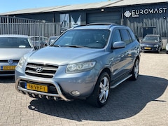Hyundai Santa Fe - 2.2 CRDi VGT StyleVersion Automaat | Grijs kenteken | Airco | Export