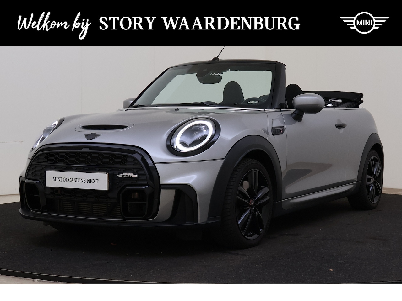 MINI Cabrio - Cooper S JCW Automaat / JCW Sportstoelen / Comfort Access / LED / Adaptief onderstel - AutoWereld.nl