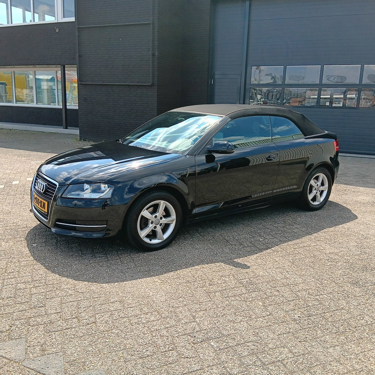 Audi A3 Cabriolet - 1.8 TFSI Attraction 1.8 TFSI Attraction - AutoWereld.nl
