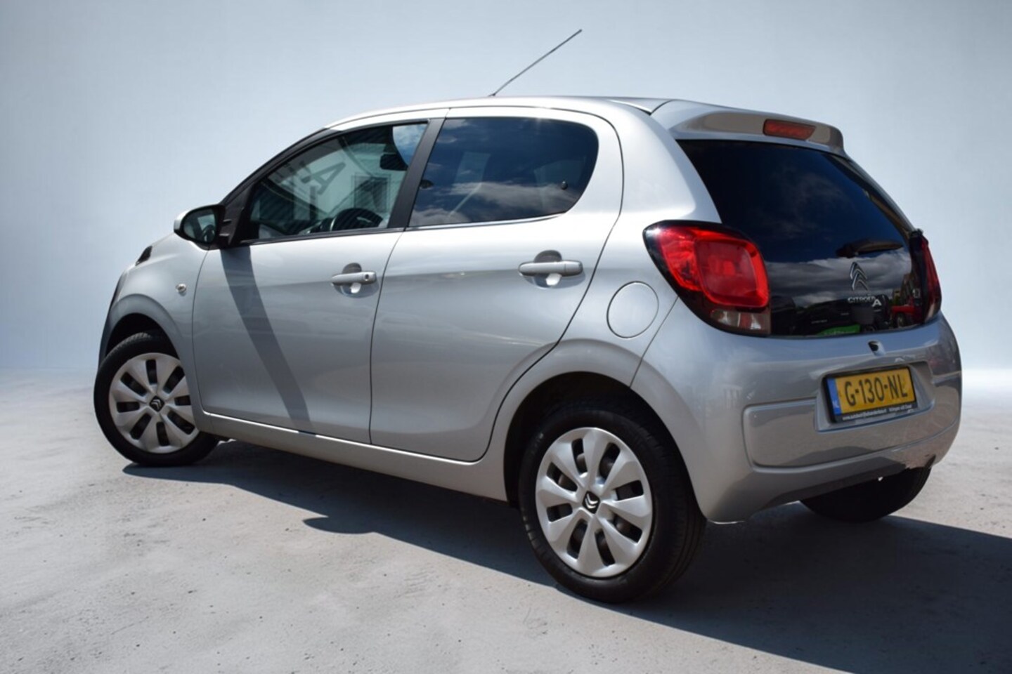 Citroën C1 - 1.0 VTi Feel 1.0 VTi Feel, Dealeronderhouden, NAP, Airco, Blue tooth, 5-DRS