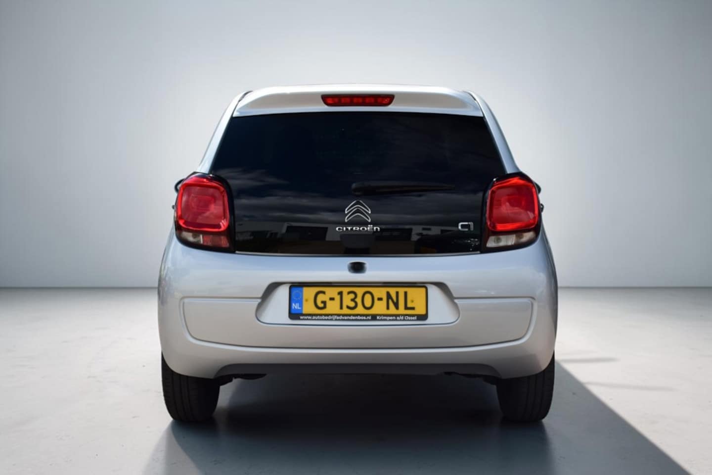 Citroën C1 - 1.0 VTi Feel 1.0 VTi Feel, Dealeronderhouden, NAP, Airco, Blue tooth, 5-DRS