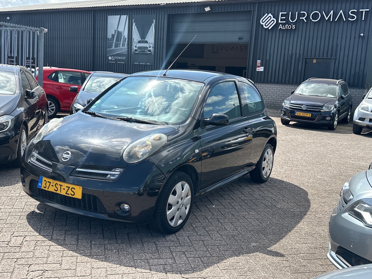 Nissan Micra - 1.2 Tekna Airco | Nieuw Apk - AutoWereld.nl