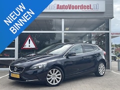 Volvo V40 - 2.0 D2 Summum Business /Climate/Cruise/Leder/Distr+wp 11-03-2026 vv/