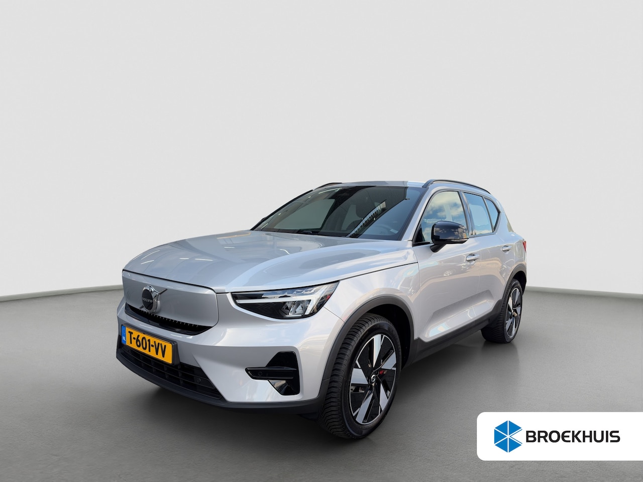 Volvo XC40 - Single Motor Extended Range Plus 252pk 82 kWh | Carplay | Camera | Adaptive Cruise control - AutoWereld.nl