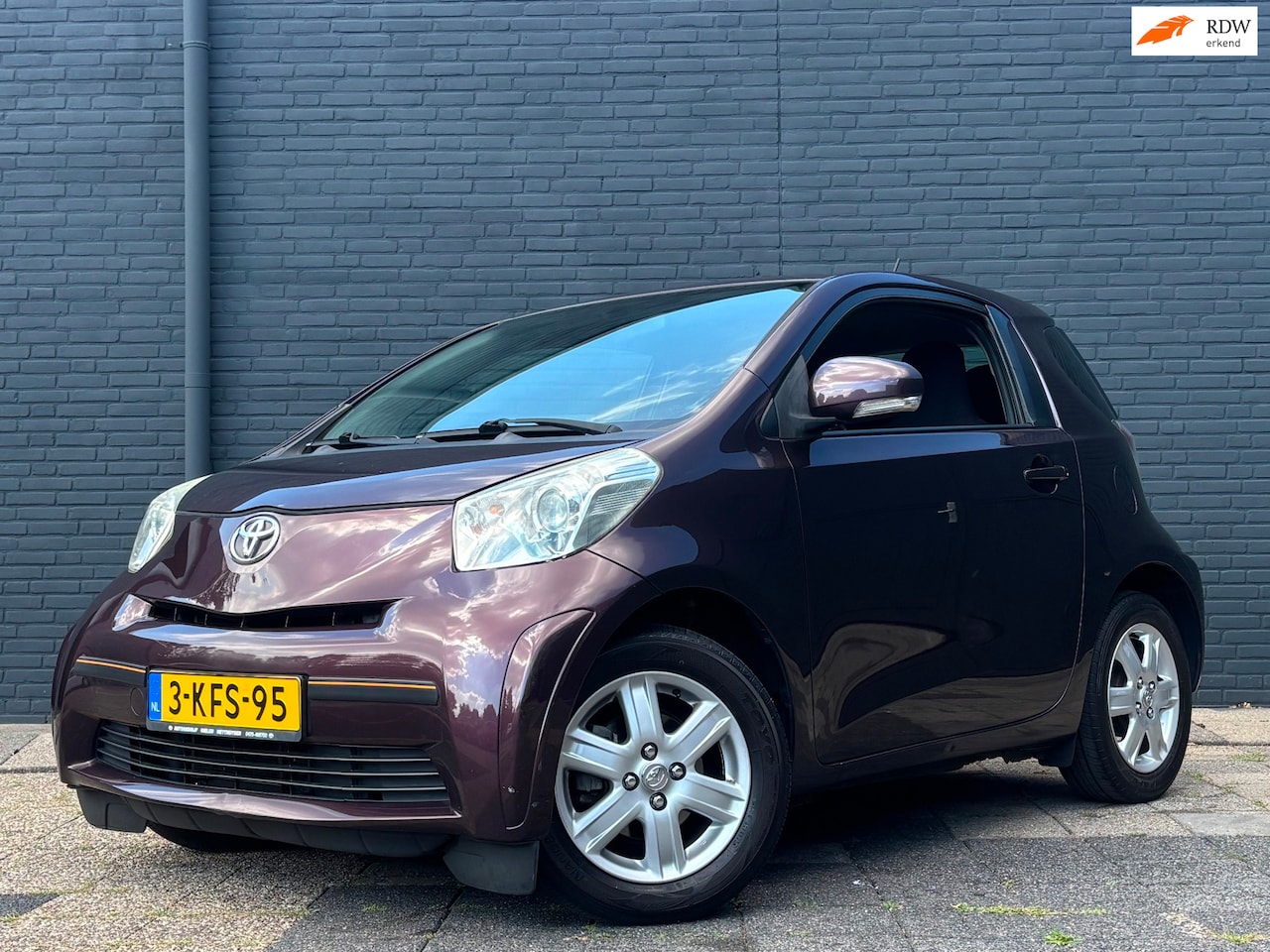 Toyota iQ - 1.0 VVTi Comfort | Airco | Nieuwe APK - AutoWereld.nl