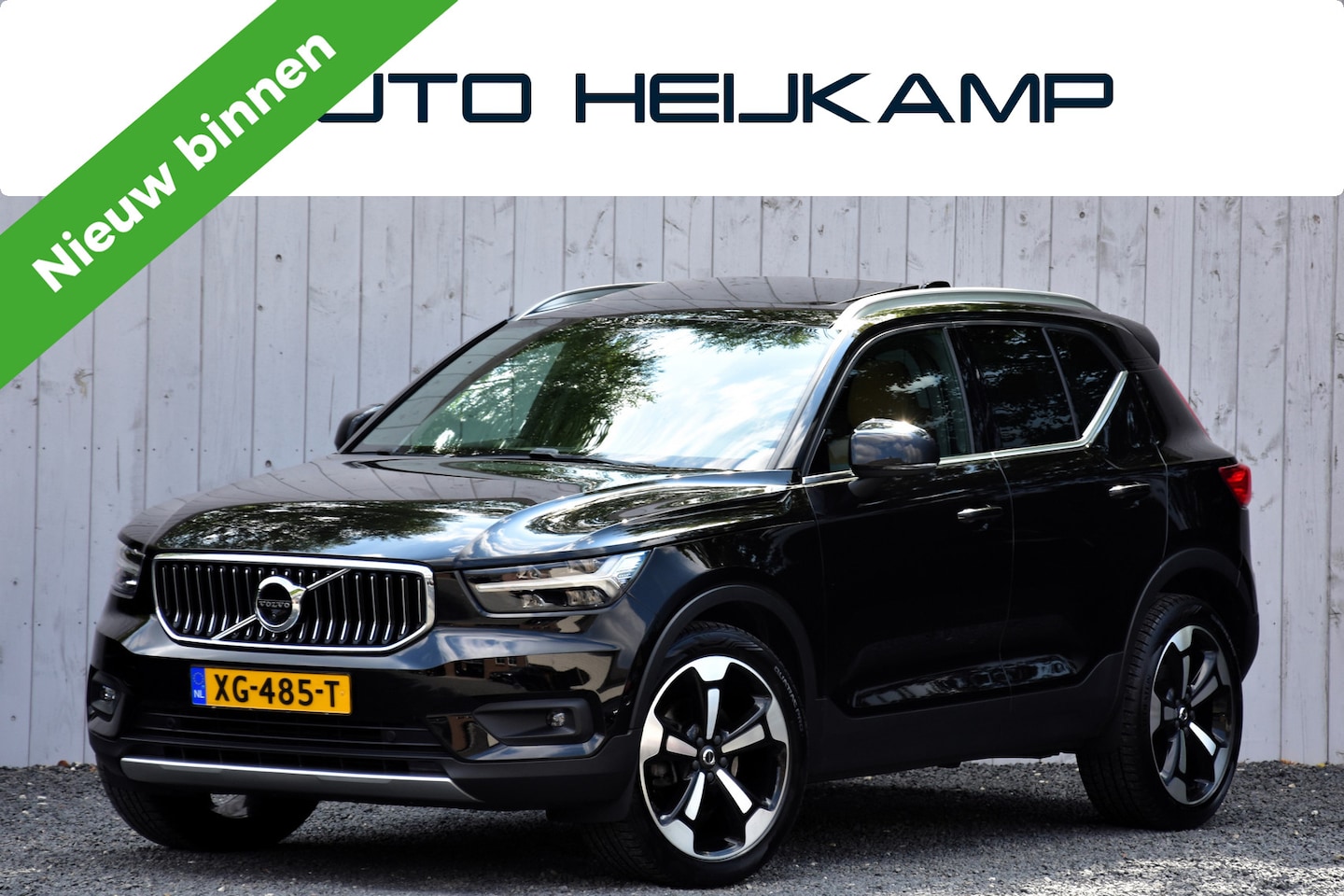 Volvo XC40 - 2.0 T4 Inscription | Pano-dak | Leer | Pilot assist | - AutoWereld.nl